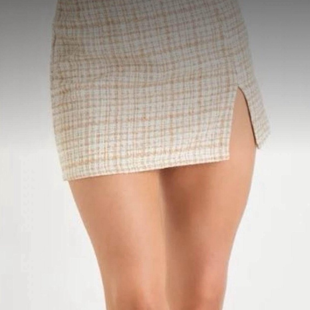 Cream Pencil Mini Skirt with Slit for Cocktail